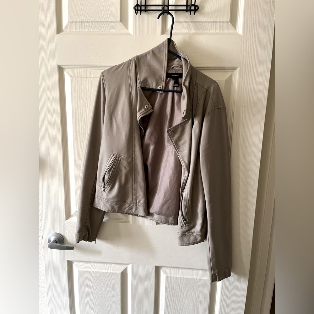 Forever 21 leather jacket size large
